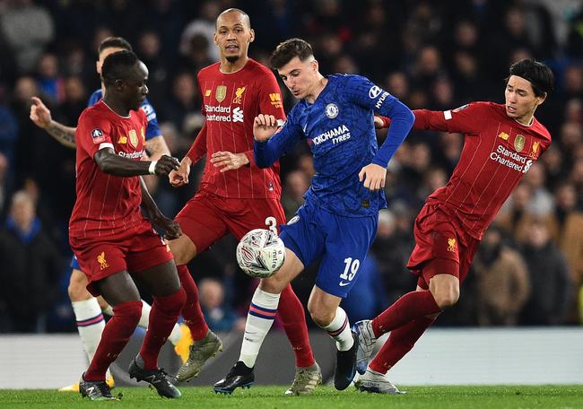 欧冠战报：格林伍德梅开二度，马赛3-2逆转圣吉罗斯