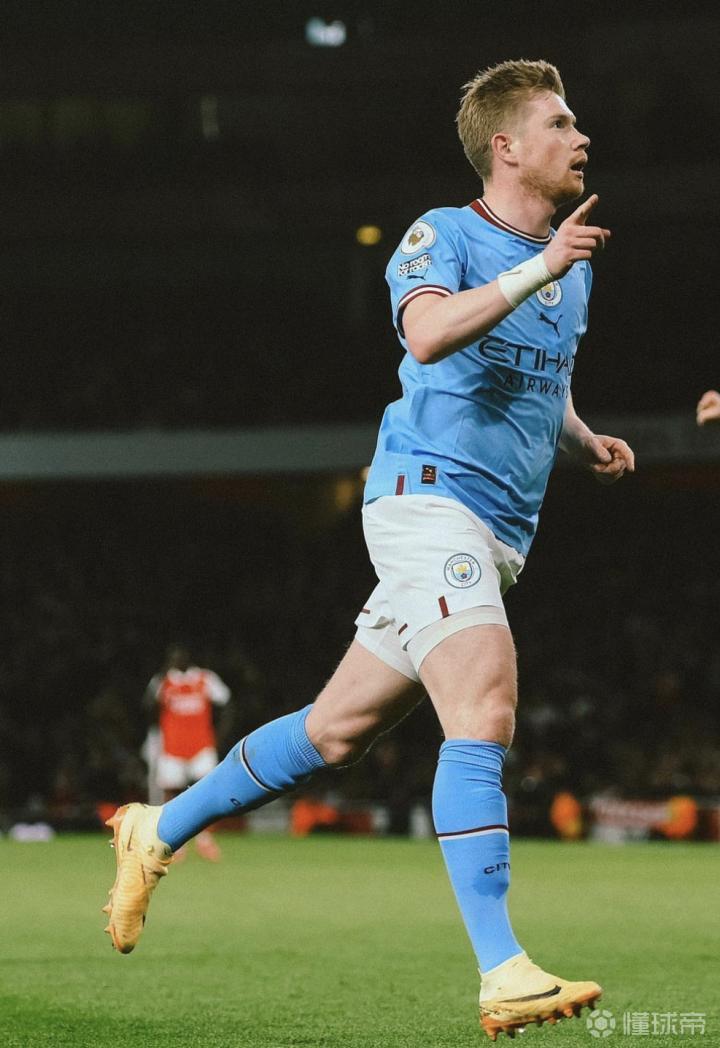 记者：德国足协内部有让诺伊尔回归的声音，需要纳帅主动出面