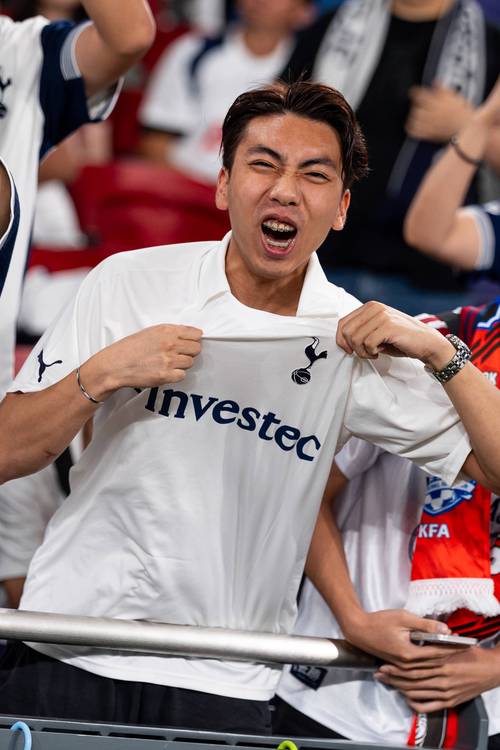 ATP年终总决赛男单小组赛：弗里茨0-2德米纳尔